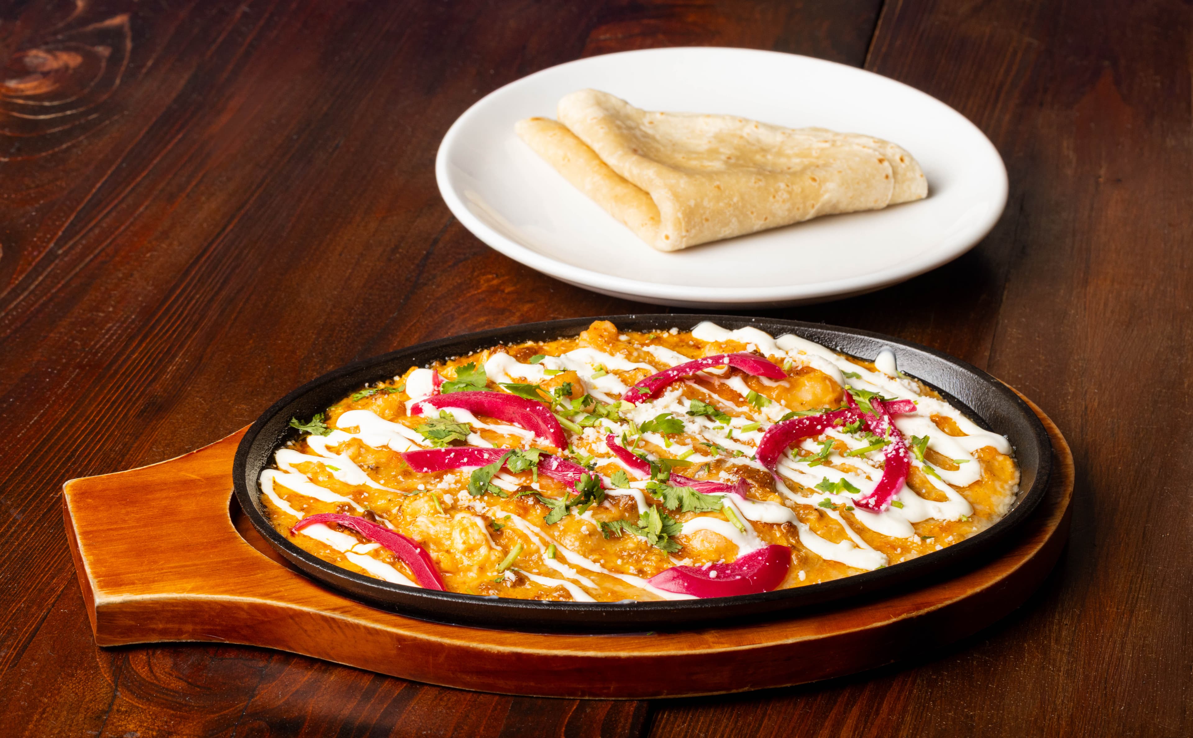 Queso fundido skillet